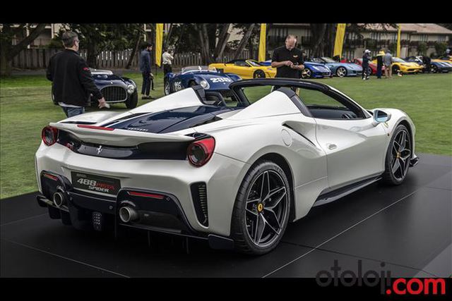 Ferrari 488 Pista'nın üstü açıldı - 3