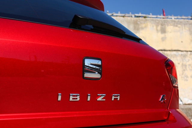 SEAT Ibiza 1.0 TSI DSG FR - 15