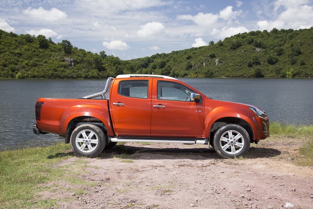 Isuzu D-Max 1.9 4x4 V-Cross - 4