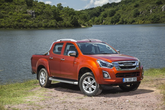 Isuzu D-Max 1.9 4x4 V-Cross - 11