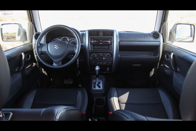 Suzuki Jimny 1.3 Style 4x4 AT - 17