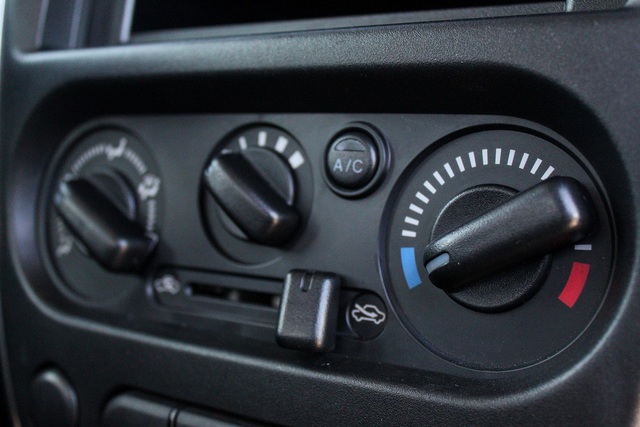 Suzuki Jimny 1.3 Style 4x4 AT - 22