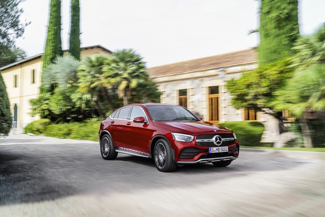 Mercedes, GLC Coupe’yi de makyajladı - 3