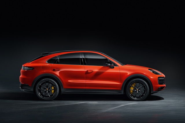 Porsche Cayenne Coupe X6’yı gözüne kestirdi - 1