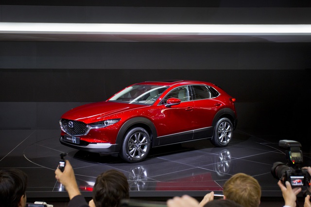 Mazda yeni SUV modeli CX-30 ile model gamını genişletiyor - 1