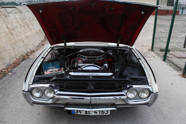 Ford Thunderbird 390 cid. (1961) - 32