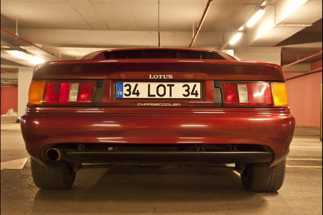 Lotus Esprit S4 (1995) - 30