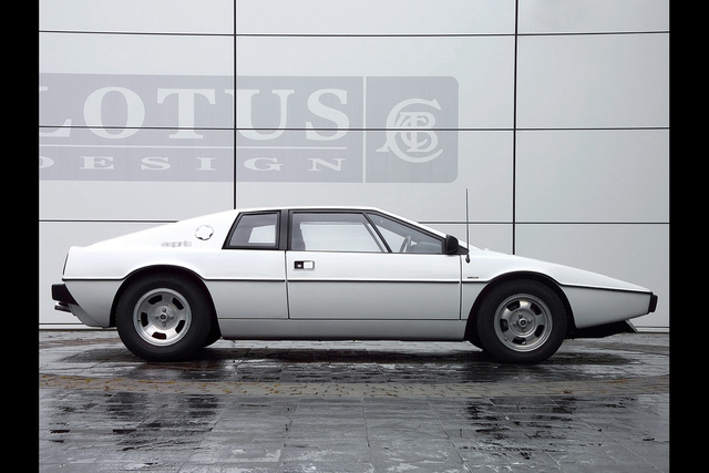 Lotus Esprit S4 (1995) - 32