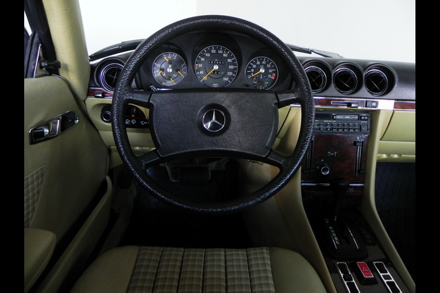 Mercedes-Benz 280 SLC (1981) - 14