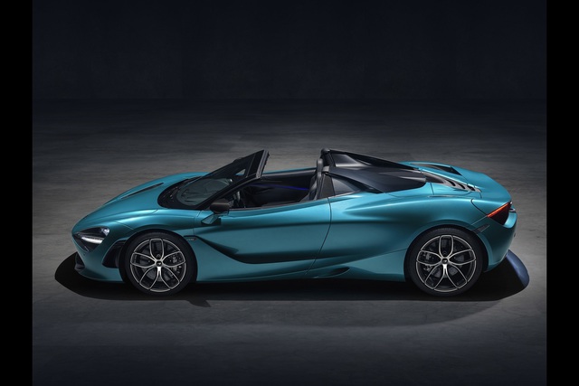 McLaren 720S üstünü açtı - 4