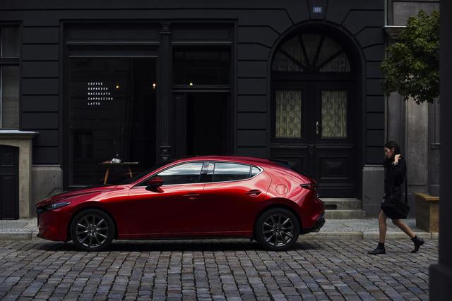 Yeni Mazda 3 devrimsel motoruyla geldi - 2