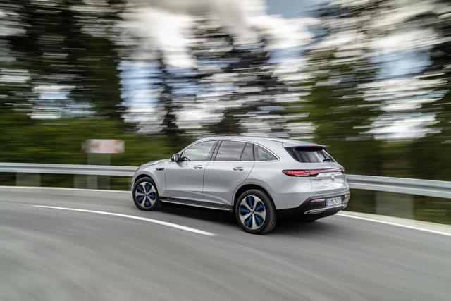 Mercedes EQC Türkiye’de satılmaya başlandı - 8