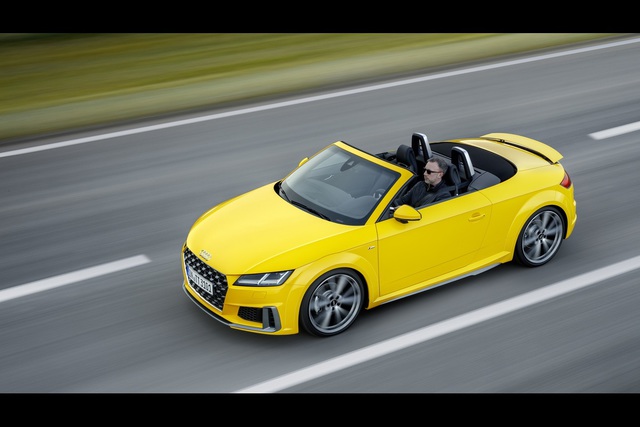 Audi TT makyajlandı - 17