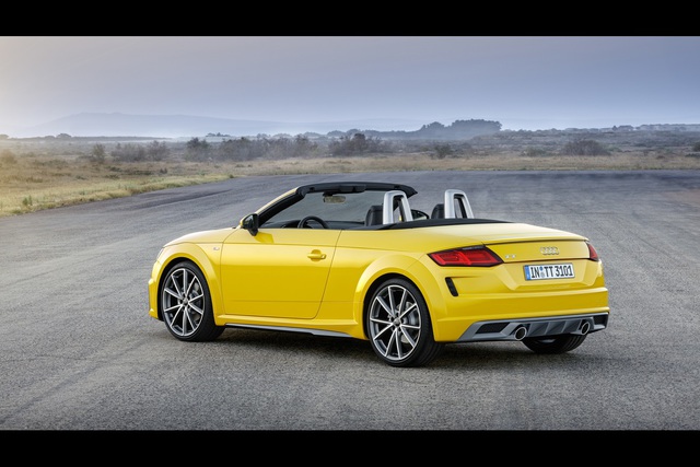 Audi TT makyajlandı - 19