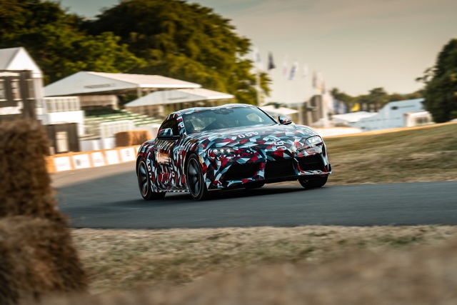 Yeni Toyota Supra Goodwood’da ilk kez hareketli olarak görüntülendi - 1