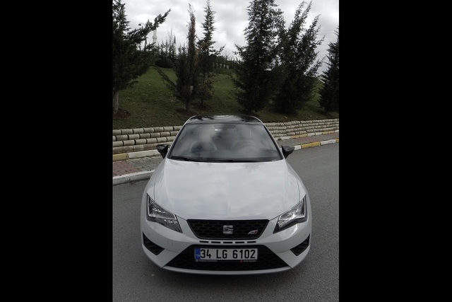 SEAT Leon Cupra - 8