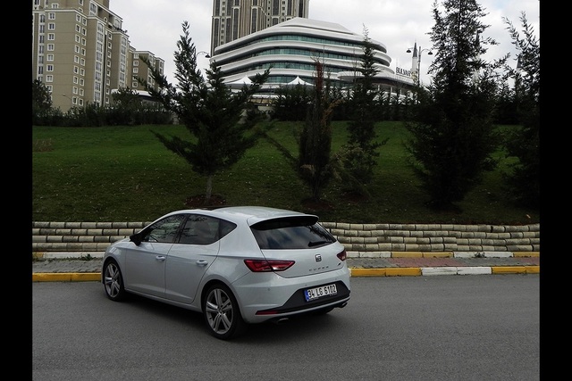 SEAT Leon Cupra - 7