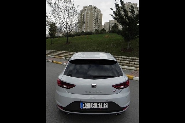 SEAT Leon Cupra - 9