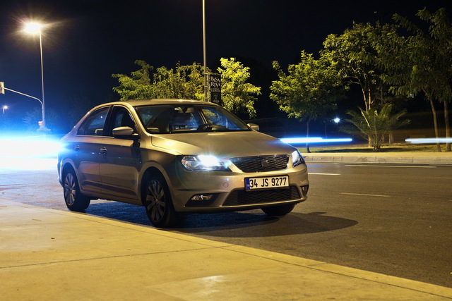 SEAT Toledo 1.6 TDI Ecomotive - 1