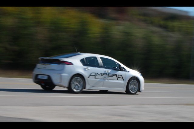 Opel Ampera  - 6