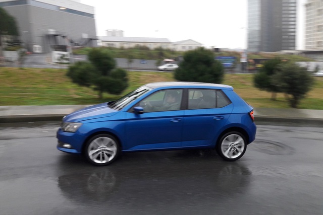 Skoda Fabia 1.2 TSI DSG Style - 9