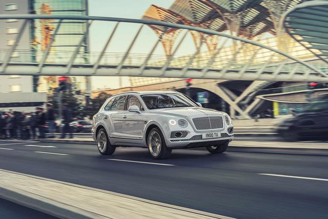 Bentley, Bentayga Hybrid ile elektrik teknolojisine giriş yapıyor - 5