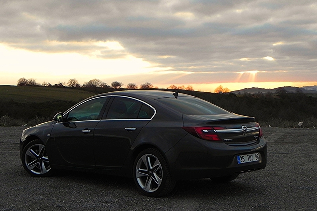 Opel Insignia 1.6 170 bg Cosmo - 11