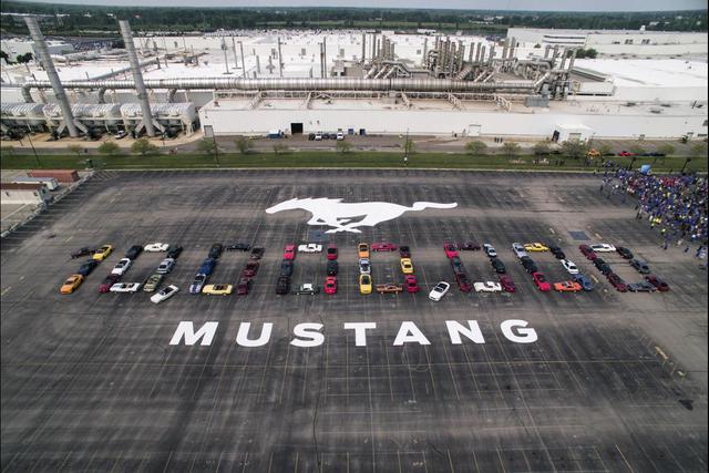 Ford, 10 milyonuncu Mustang’i üretti - 2