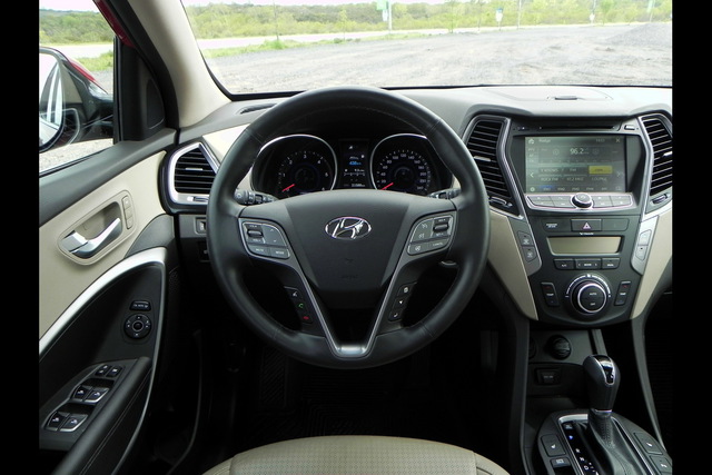 Hyundai Santa Fe 2.0 CRDi - 12