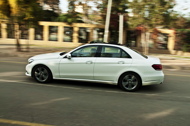 Mercedes-Benz E 180 CGI - 9