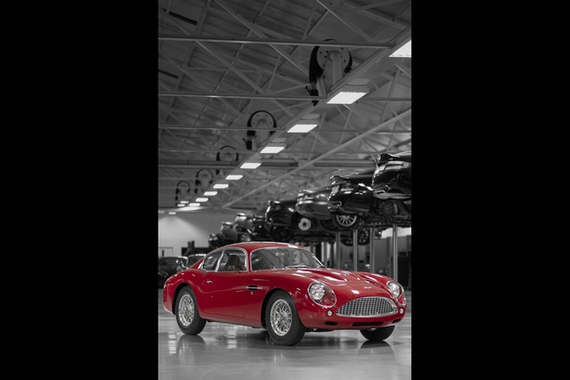 Aston Martin DB4 GT Zagato yeniden üretiliyor - 13