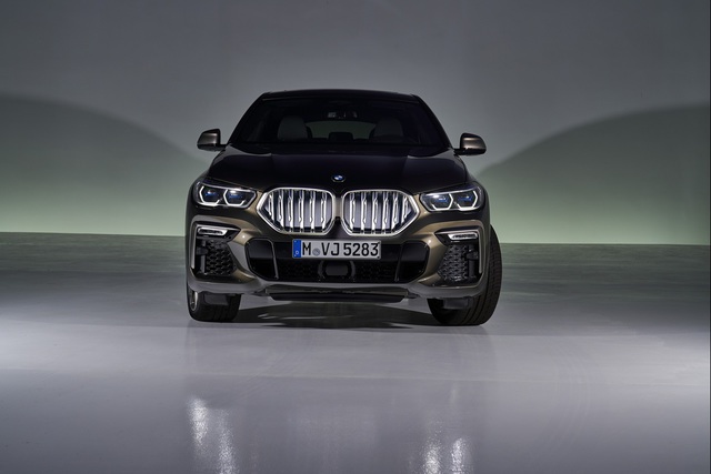 Üçüncü nesil BMW X6 yeni motorlarla geldi - 12