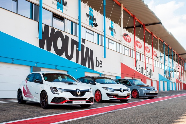 Renault Megane RS Trophy R Spa’nın da rekorunu kırdı! - 12