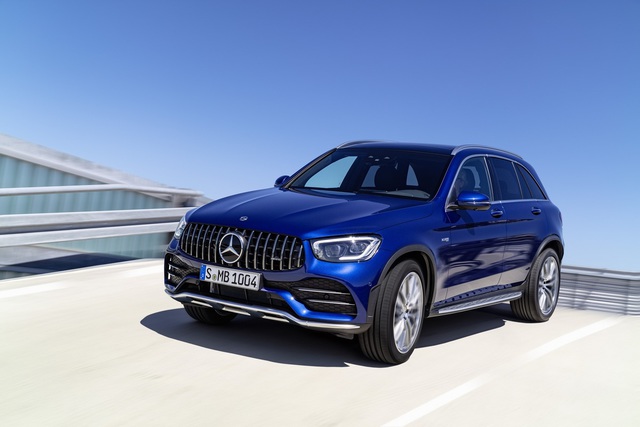 Mercedes, makyajlı GLC’de AMG 43 versiyonlarını tanıttı - 4