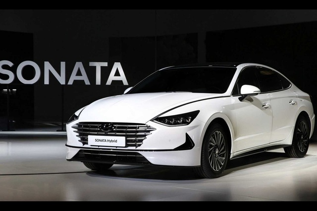 Hyundai Sonata Hybrid tanıtıldı - 1