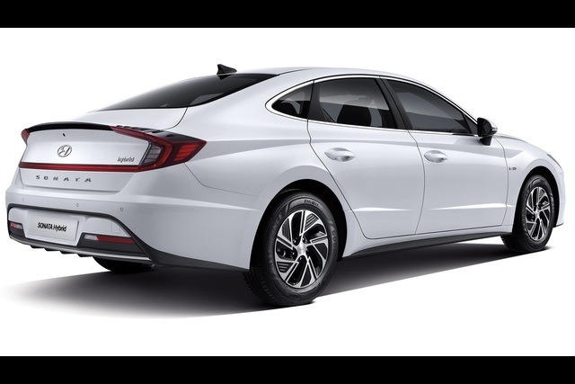 Hyundai Sonata Hybrid tanıtıldı - 5