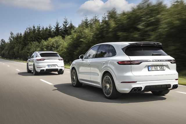 Yeni Porsche CayenneTurbo S E Hybrid 680 bg güç üretiyor - 6