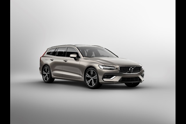 2018 Volvo V60, Cenevre öncesi yüzünü gösterdi - 14