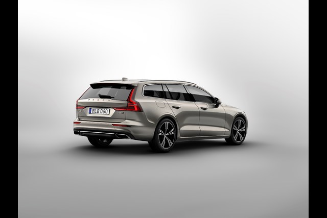 2018 Volvo V60, Cenevre öncesi yüzünü gösterdi - 15