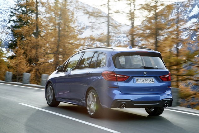 BMW, MPV modellerini makyajladı - 10