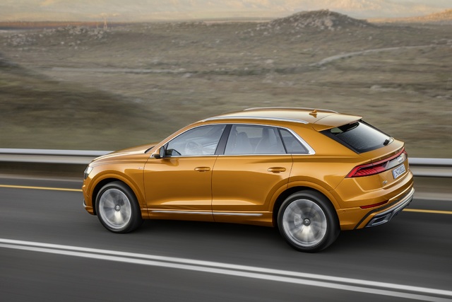 Audi’nin ilk Coupe SUV modeli tanıtıldı: Q8 - 9