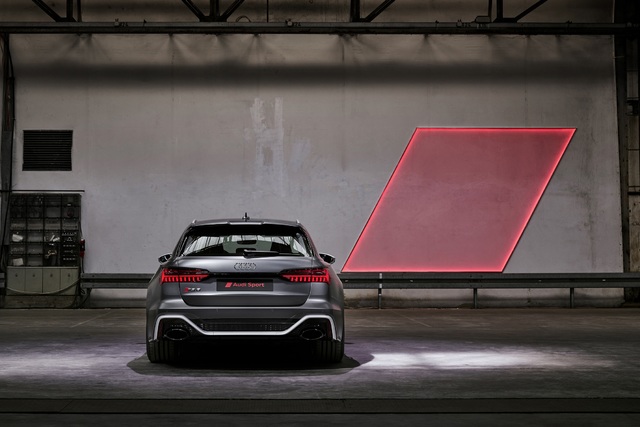 Yeni Audi RS6 Avant 600 bg’lik V8’le geldi - 9