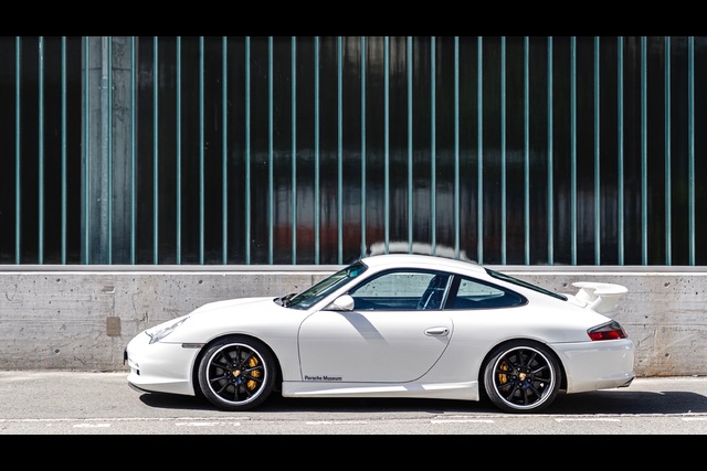 Porsche 911 GT3 20 yaşında - 26