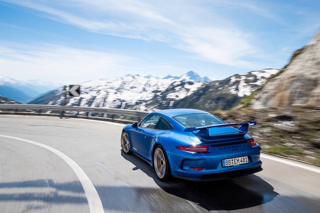 Porsche 911 GT3 20 yaşında - 56