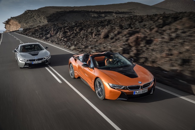 BMW i8 Roadster LA Fuarı’nda gösterildi - 4