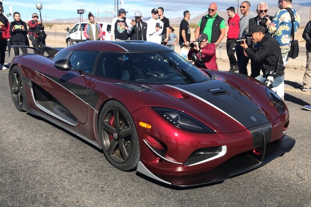 Koenigsegg, Agera RS ile dünyanın en hızlı otomobili rekorunu kırdı! - 1