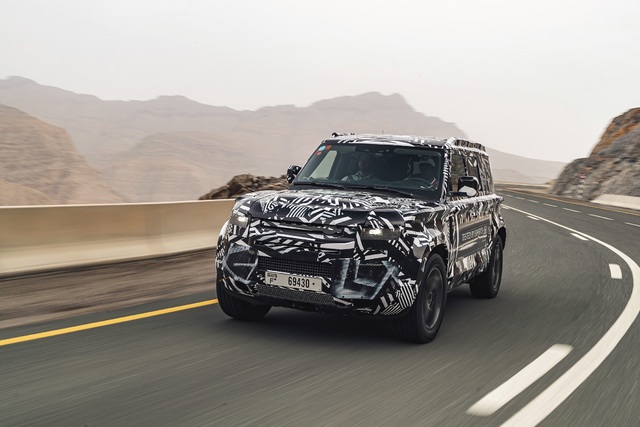 Land Rover yeni Defender’ın logosunu gösterdi - 8