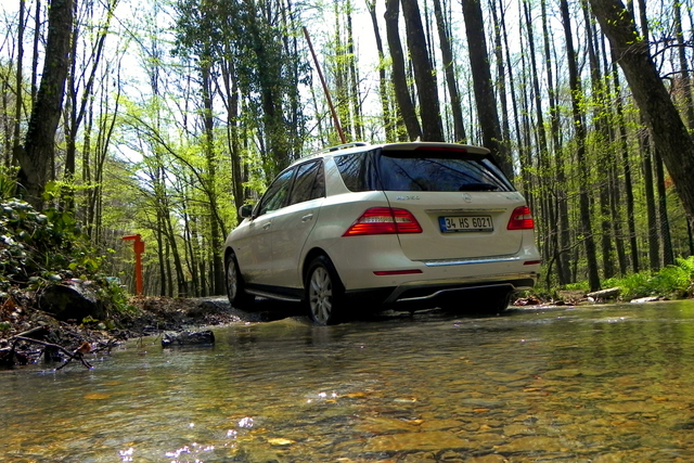 Mercedes-Benz ML 250 BlueTec - 3