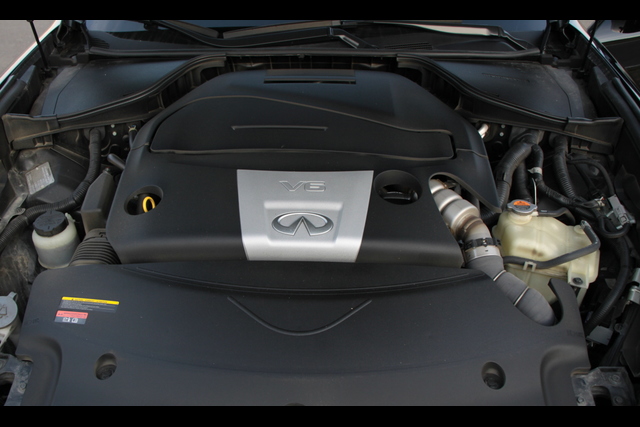 Infiniti M 30d S Premium - 14