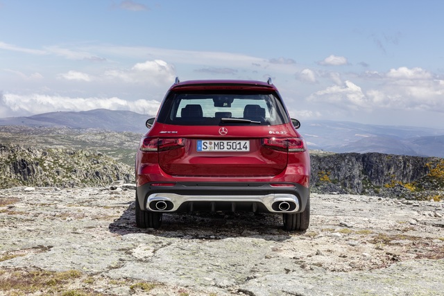 Yeni Mercedes-AMG GLB 35 4MATIC 306 bg güç üretiyor - 14